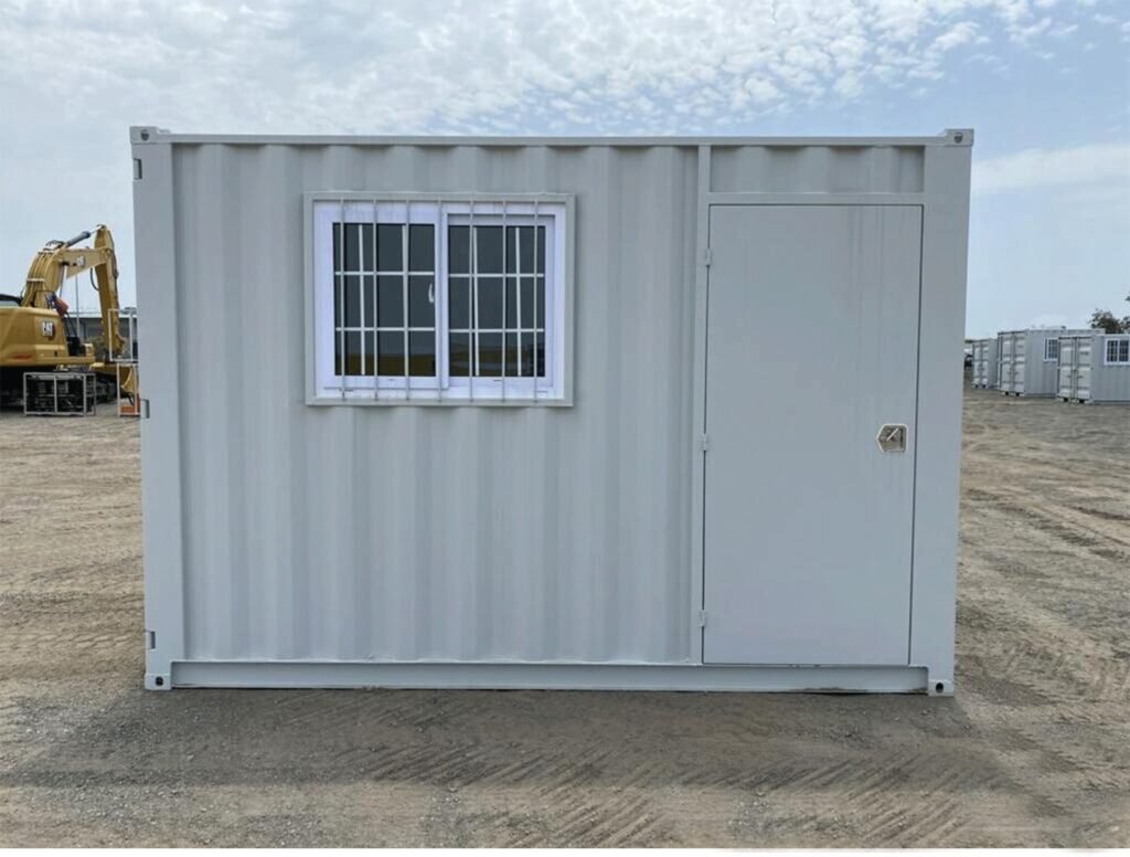 10ft converted office container r14,000