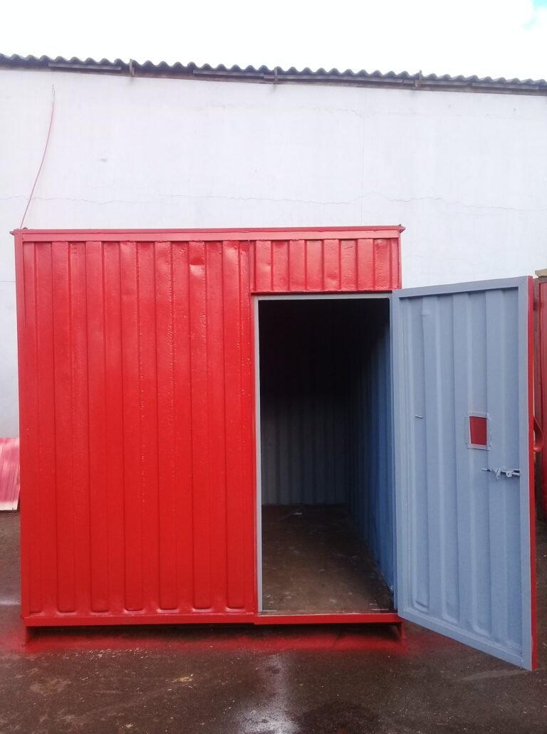 10ft used container with door r12,500