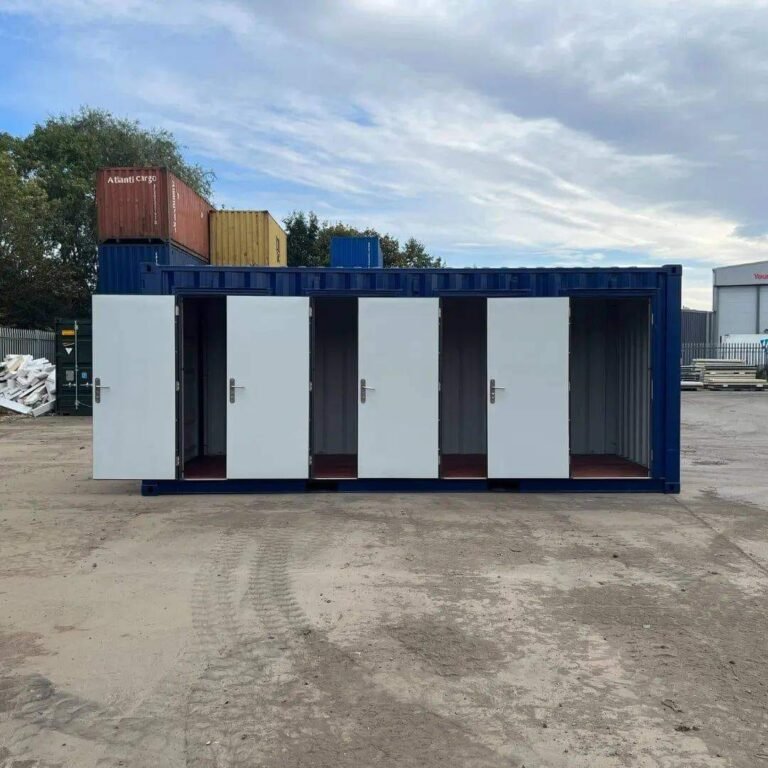20 ft self storage r20,000