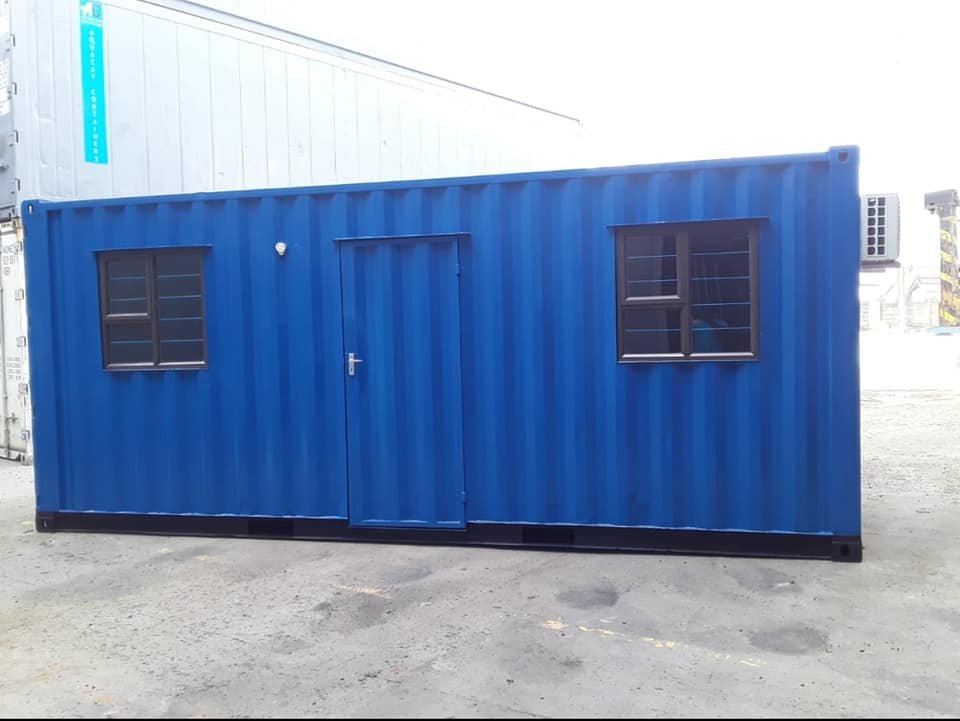 20ft modified office with aircon r33,000