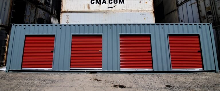 40ft container with roller door r19,000