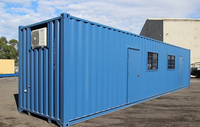 40ft modified office r40,000