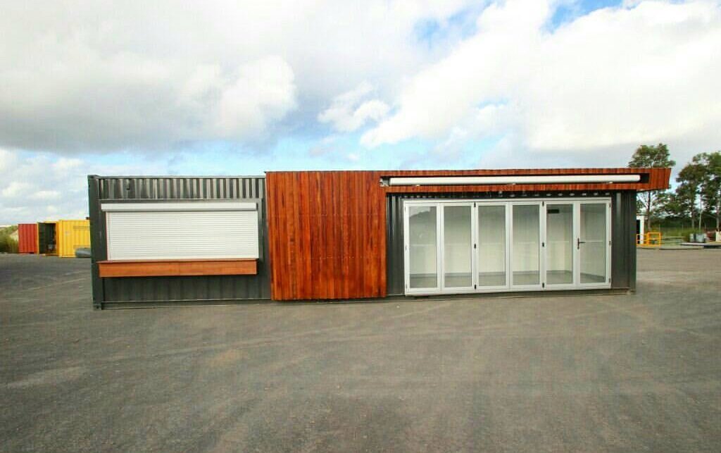 40ft spaza shop modified container r37,000